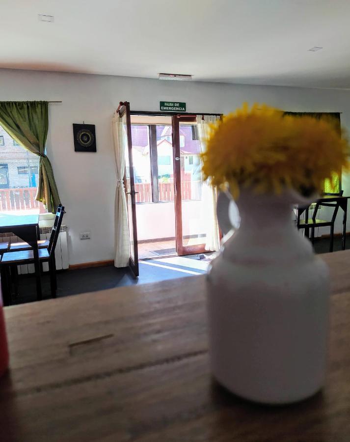 Hostel El Paredon El Chalten Εξωτερικό φωτογραφία