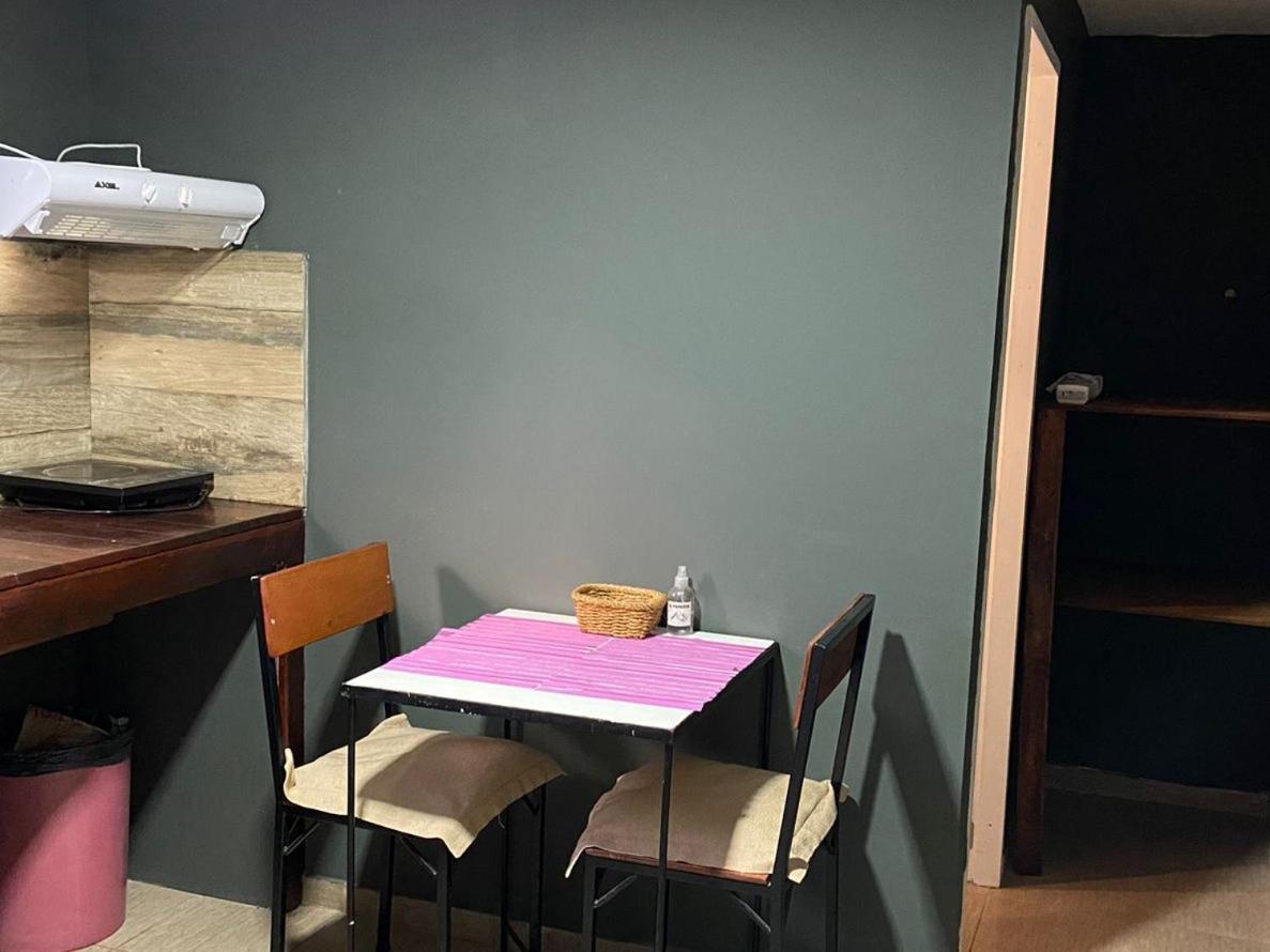 Hostel El Paredon El Chalten Εξωτερικό φωτογραφία